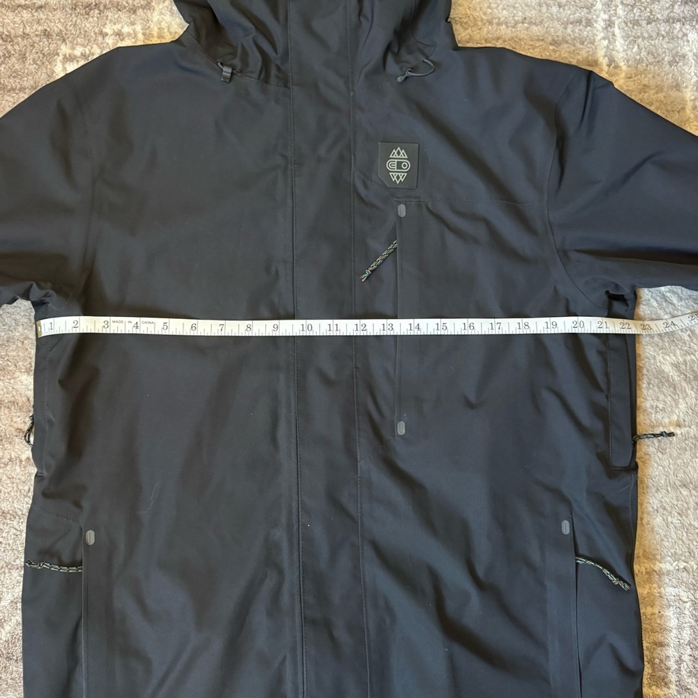 Airblaster Beast 2L Ski Snowboard Jacket - Picture 3 of 6